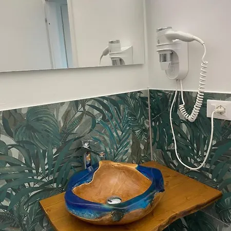 B&B Cavour16 Rent Bedrooms 제노바