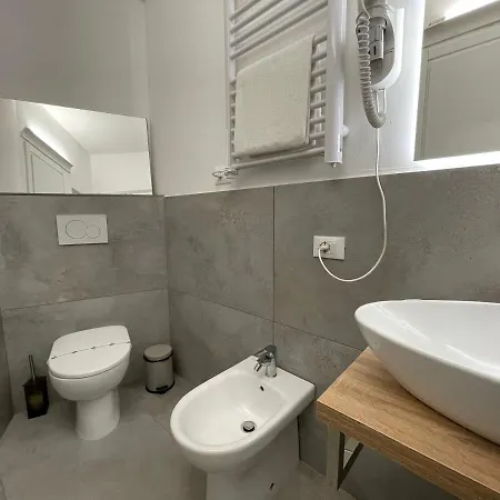 Cavour16 Rent Bedrooms 3*