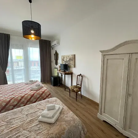 Alojamento de Acomodação e Pequeno-almoço Cavour16 Rent Bedrooms Génova