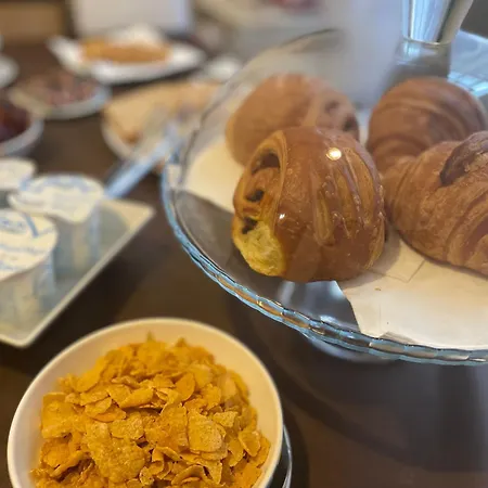 Cavour16 Rent Bedrooms