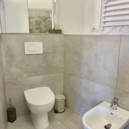 Cavour16 Rent Bedrooms 3*