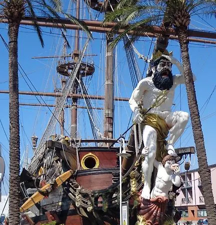 B&B Cavour16 Rent Bedrooms 제노바