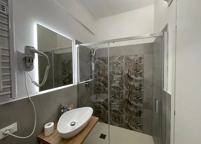 Frühstückspension Cavour16 Rent Bedrooms