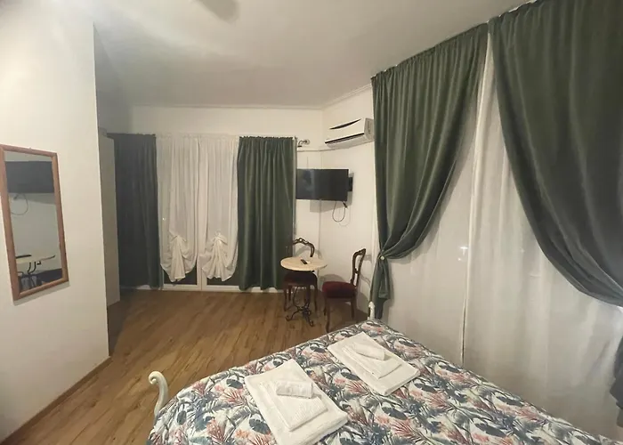 Frühstückspension Cavour16 Rent Bedrooms